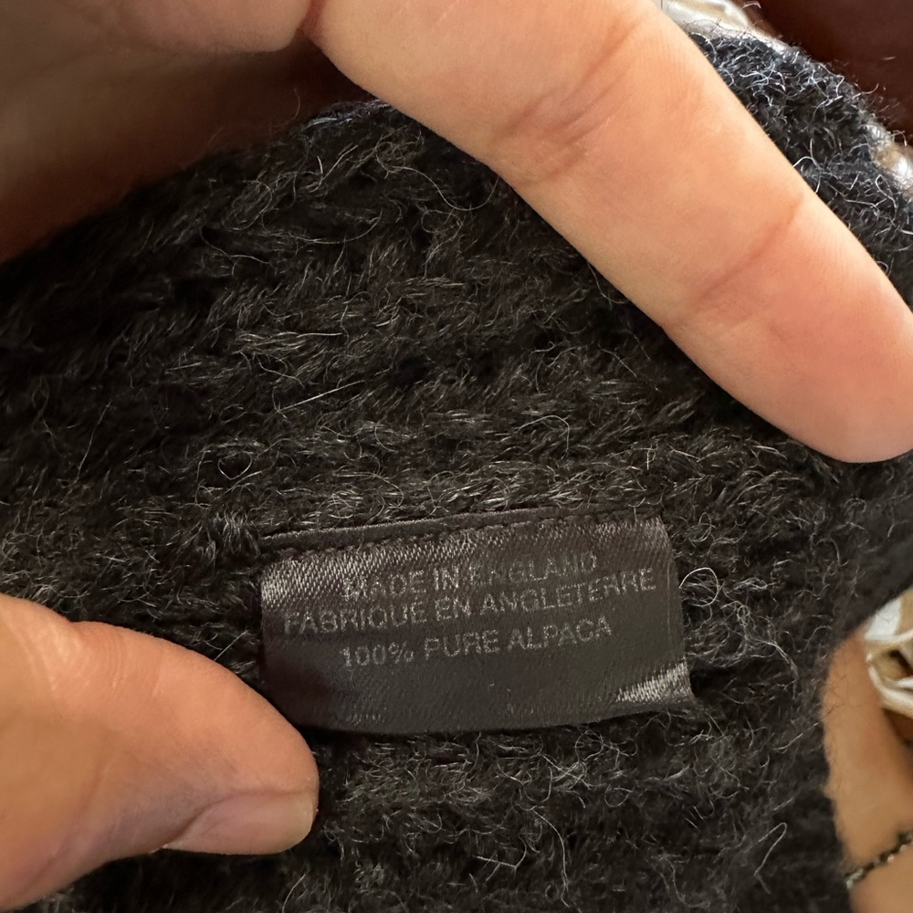 Sold: Pure Alpaca Joseph Homme sweater - Picture 6 of 6